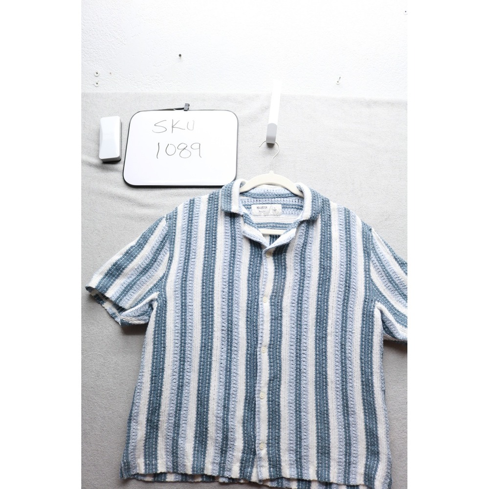 Hollister Shirt Mens Small Blue White Boxy Fit Stripe Textured Knit Button Up